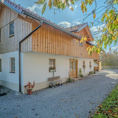 Apartman Lukec Estate *